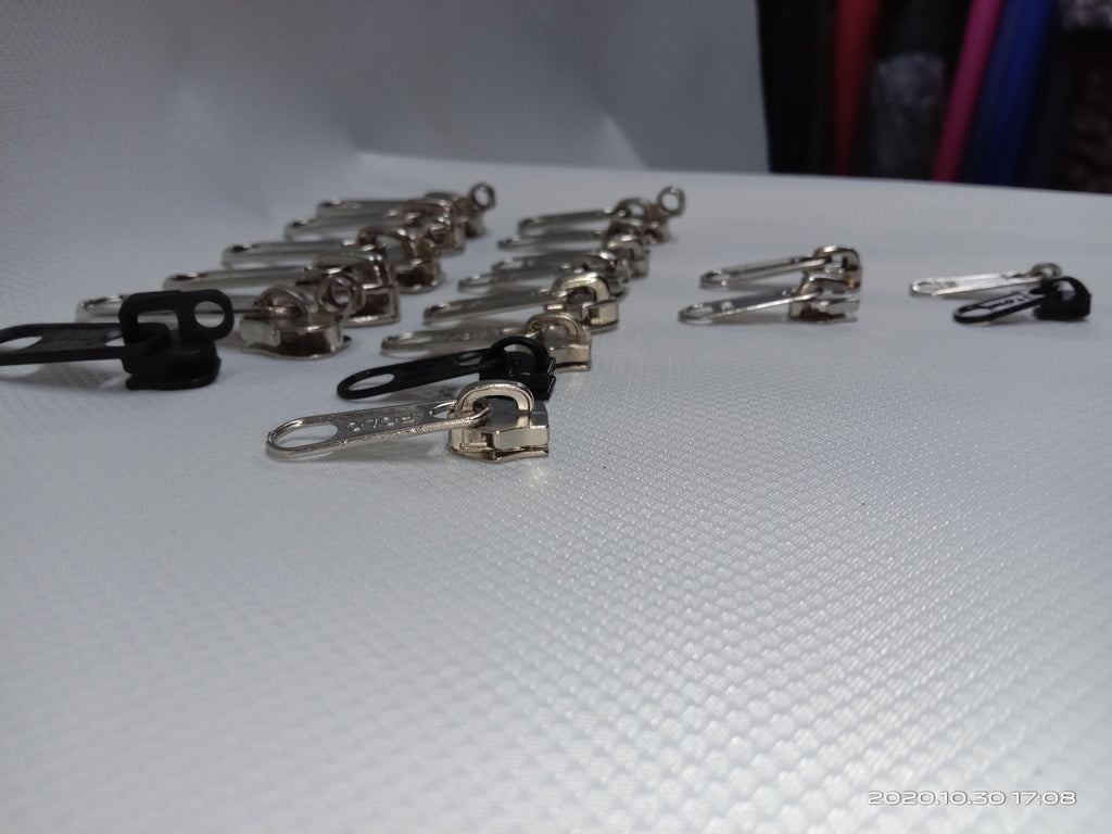 Metal Zipper Slider (Auto-Lock Type) ज़िप स्लाइडर