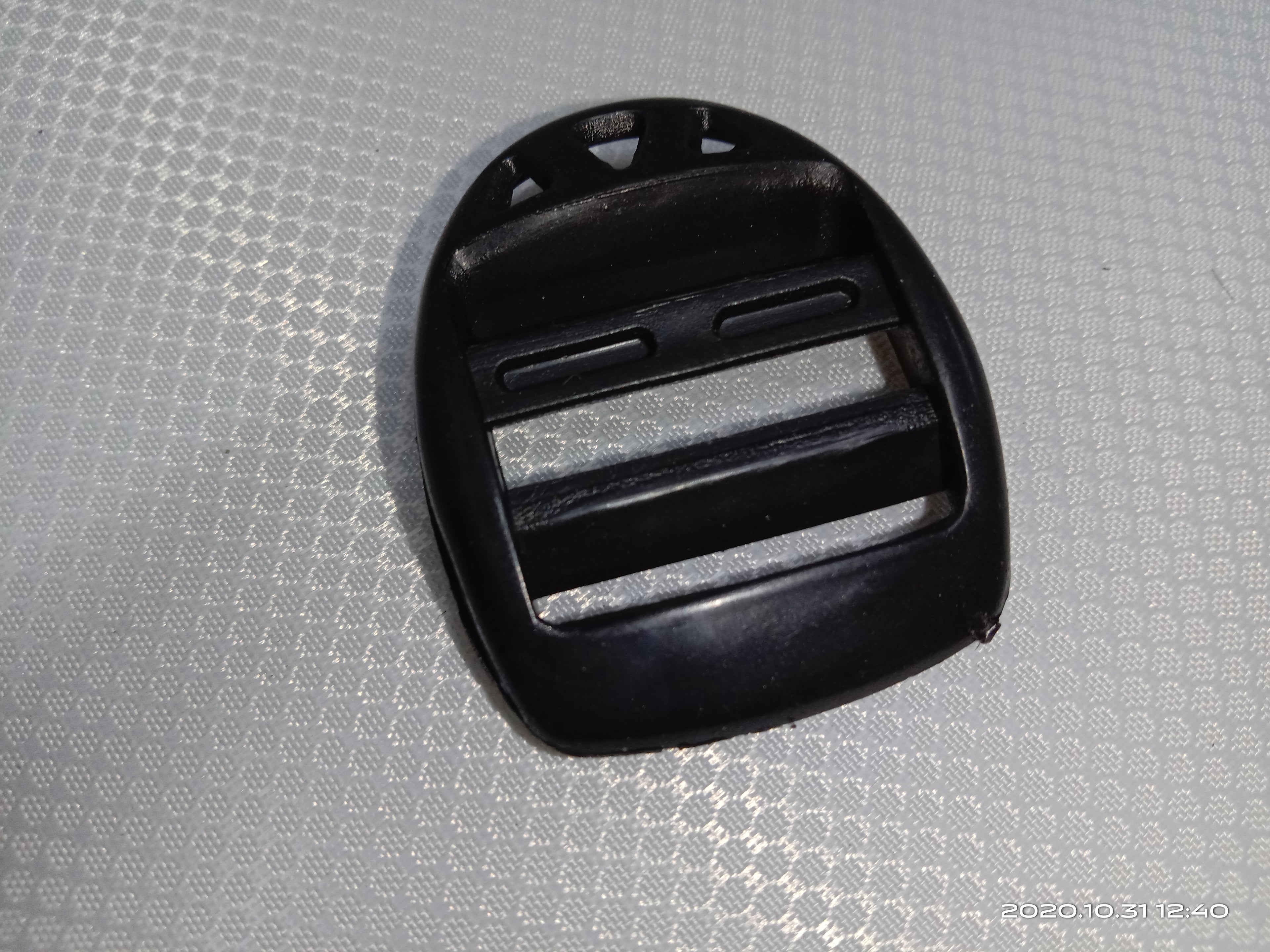 Black / Grey Plastic Curved Ladder Lock