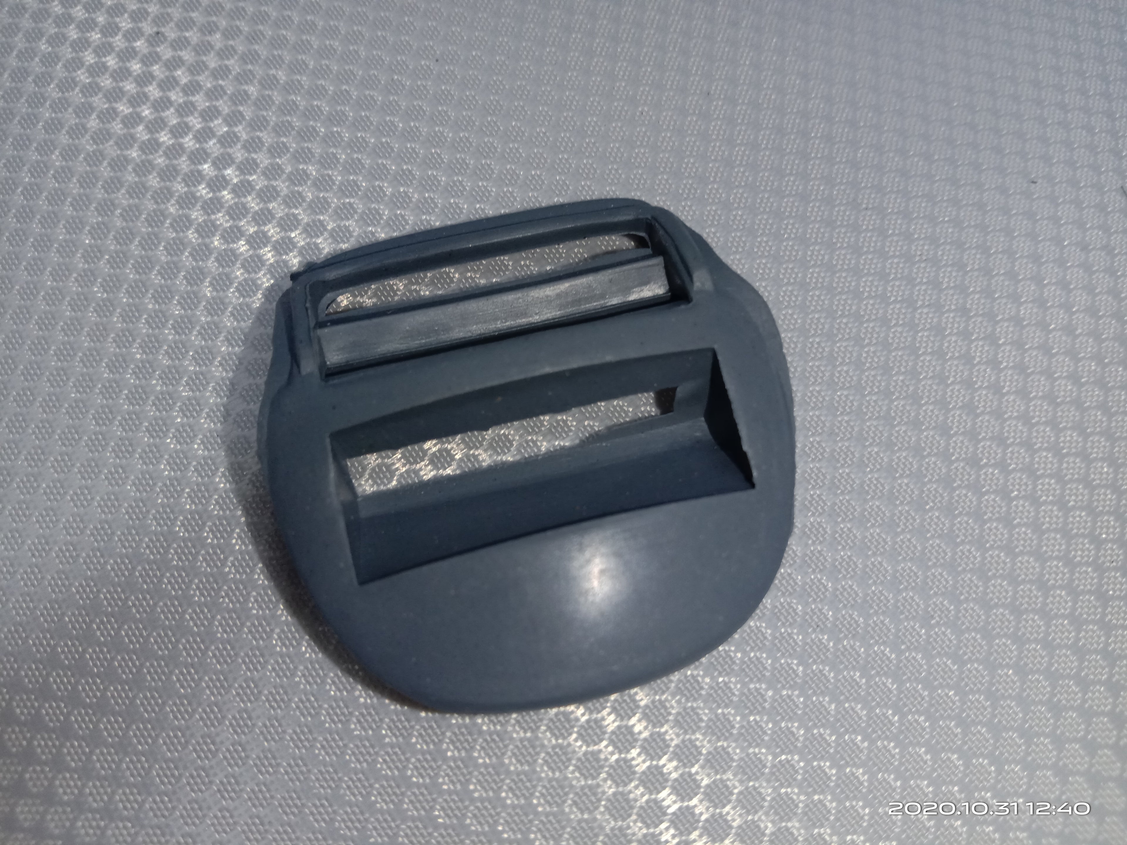 Black / Grey Plastic Curved Ladder Lock